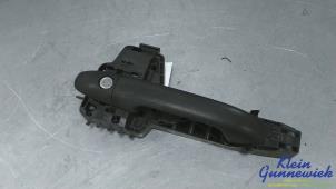 Gebruikte Deurgreep 2Deurs links Mercedes Vito Prijs € 45,00 Margeregeling aangeboden door Klein Gunnewiek Autodemontage & Motorentechniek