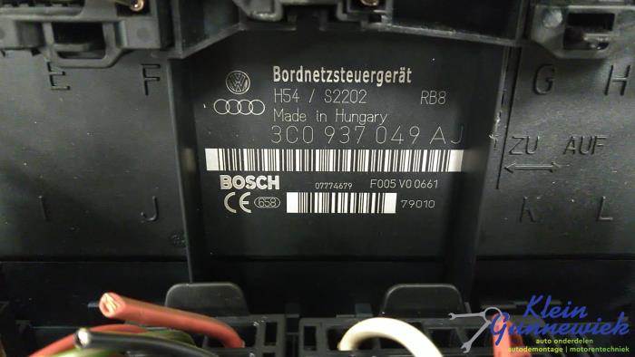 Computer Body Control van een Volkswagen Caddy 2008