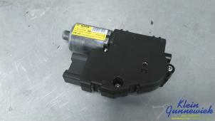 Gebruikte Schuifdak Motor Audi Q5 Prijs € 95,00 Margeregeling aangeboden door Klein Gunnewiek Autodemontage & Motorentechniek