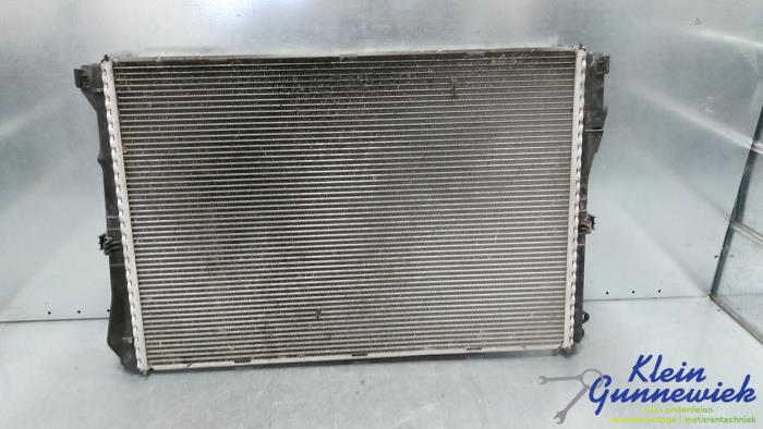 Radiateur van een Mercedes C-Klasse 2016