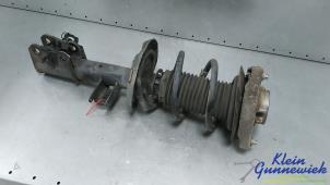 Gebruikte Mac Phersonpoot rechts-voor Mercedes CLA Prijs € 85,00 Margeregeling aangeboden door Klein Gunnewiek Autodemontage & Motorentechniek