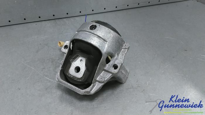 Gebruikte Motorrubber Audi Q5 Prijs € 58,00 Margeregeling aangeboden door Klein Gunnewiek Autodemontage & Motorentechniek