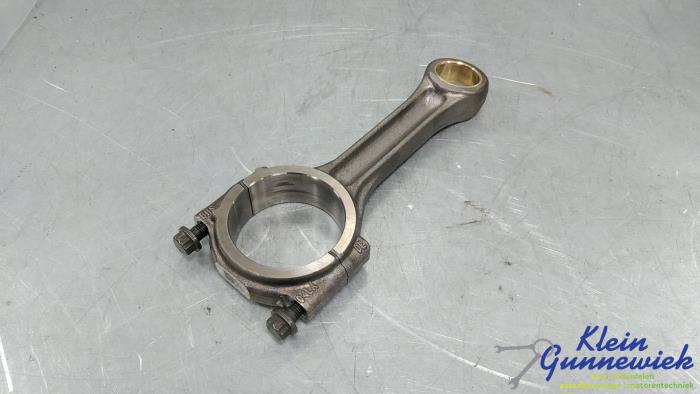 Gebruikte Drijfstang Volkswagen E-Golf Prijs € 75,00 Margeregeling aangeboden door Klein Gunnewiek Autodemontage & Motorentechniek