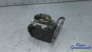 Gebruikte Gasklephuis Mercedes C-Klasse Prijs € 65,00 Margeregeling aangeboden door Klein Gunnewiek Autodemontage & Motorentechniek