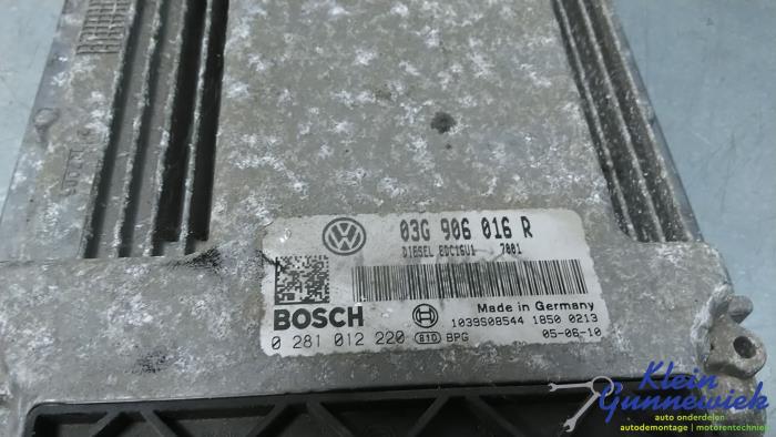 Inspuitcomputer van een Volkswagen Golf Plus 2005