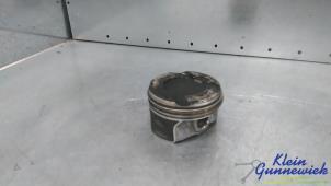 Gebruikte Zuiger BMW 2-Serie Prijs € 90,00 Margeregeling aangeboden door Klein Gunnewiek Autodemontage & Motorentechniek