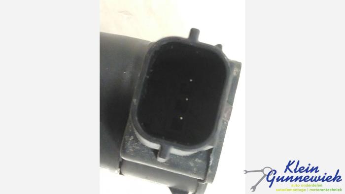 PDC Sensor van een Opel Astra 2014
