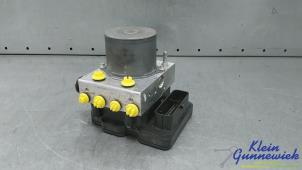 Gebruikte ABS Pomp Renault Zoe Prijs € 75,00 Margeregeling aangeboden door Klein Gunnewiek Autodemontage & Motorentechniek