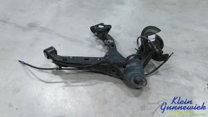 Gebruikte Draagarm rechts-achter Opel Vivaro Prijs € 145,00 Margeregeling aangeboden door Klein Gunnewiek Autodemontage & Motorentechniek