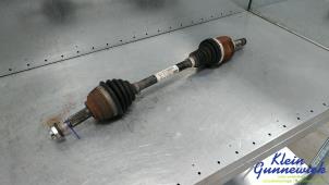 Gebruikte Aandrijfas links-voor Renault Zoe Prijs € 75,00 Margeregeling aangeboden door Klein Gunnewiek Autodemontage & Motorentechniek