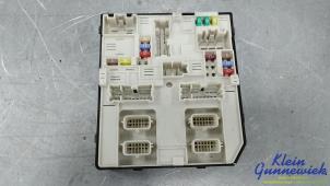 Gebruikte Computer Body Control Renault Zoe Prijs € 85,00 Margeregeling aangeboden door Klein Gunnewiek Autodemontage & Motorentechniek