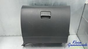 Gebruikte Dashboardkastje Mercedes B-Klasse Prijs € 50,00 Margeregeling aangeboden door Klein Gunnewiek Autodemontage & Motorentechniek