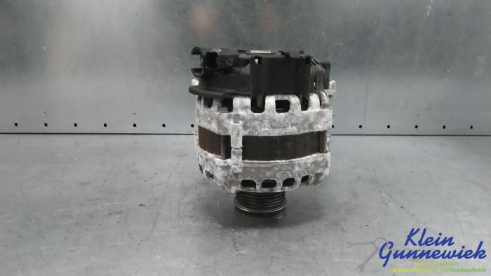 Gebruikte Dynamo Opel Vivaro Prijs € 70,00 Margeregeling aangeboden door Klein Gunnewiek Autodemontage & Motorentechniek