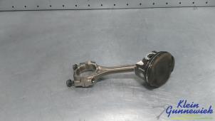 Gebruikte Drijfstang Toyota Aygo Prijs € 95,00 Margeregeling aangeboden door Klein Gunnewiek Autodemontage & Motorentechniek