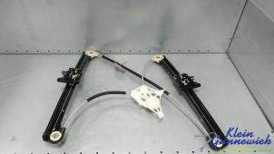 Gebruikte Raammechaniek 4Deurs rechts-achter Audi Q7 Prijs € 39,00 Margeregeling aangeboden door Klein Gunnewiek Autodemontage & Motorentechniek