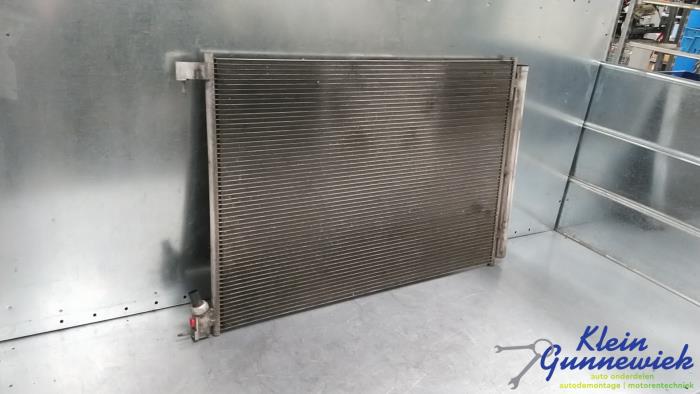 Gebruikte Airco Condensor Mercedes V-Klasse Prijs € 139,00 Margeregeling aangeboden door Klein Gunnewiek Autodemontage & Motorentechniek
