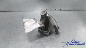 Gebruikte Motorsteun Audi Q7 Prijs € 25,00 Margeregeling aangeboden door Klein Gunnewiek Autodemontage & Motorentechniek