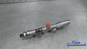 Gebruikte Injector brug Peugeot 5008 Prijs € 40,00 Margeregeling aangeboden door Klein Gunnewiek Autodemontage & Motorentechniek