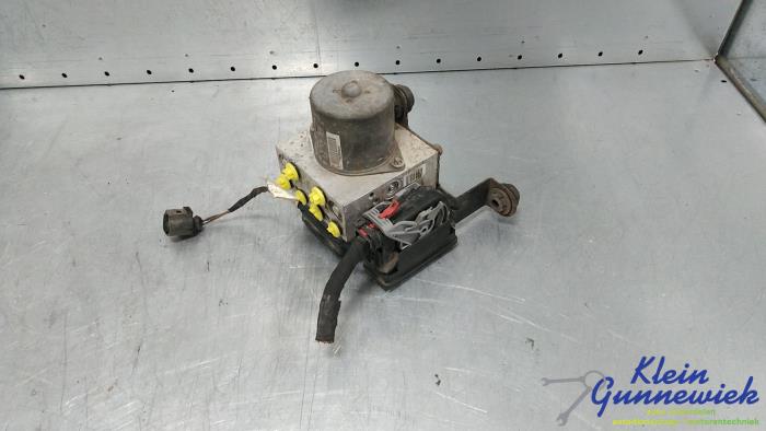 Gebruikte ABS Pomp Volkswagen Tiguan Prijs € 136,00 Margeregeling aangeboden door Klein Gunnewiek Autodemontage & Motorentechniek