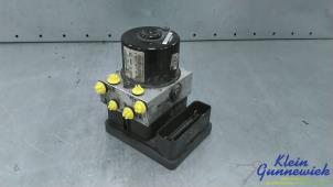 Gebruikte ABS Pomp Ford Fiesta Prijs € 127,00 Margeregeling aangeboden door Klein Gunnewiek Autodemontage & Motorentechniek