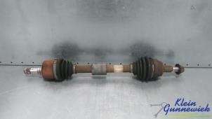 Gebruikte Aandrijfas links-voor Ford Focus Prijs € 95,00 Margeregeling aangeboden door Klein Gunnewiek Autodemontage & Motorentechniek