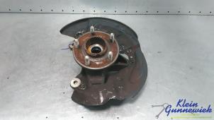 Gebruikte Fusee links-voor Ford Focus Prijs € 85,00 Margeregeling aangeboden door Klein Gunnewiek Autodemontage & Motorentechniek