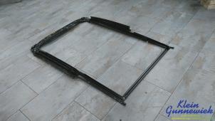 Gebruikte Schuifdak Mechaniek Ford Focus Prijs € 295,00 Margeregeling aangeboden door Klein Gunnewiek Autodemontage & Motorentechniek