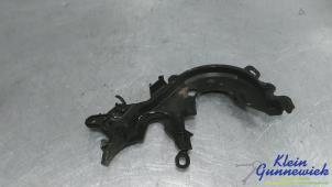 Gebruikte Distributiedeksel Opel Vivaro Prijs € 15,00 Margeregeling aangeboden door Klein Gunnewiek Autodemontage & Motorentechniek