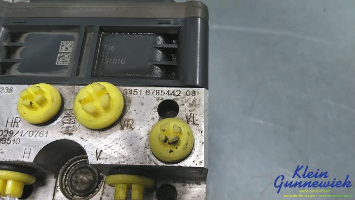 ABS Pomp van een BMW 5-Serie 2011