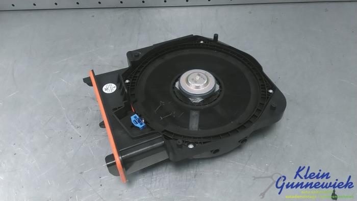 Gebruikte Speaker BMW 2-Serie Prijs € 29,00 Margeregeling aangeboden door Klein Gunnewiek Autodemontage & Motorentechniek