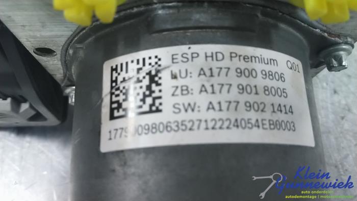 ABS Pomp van een Mercedes A-Klasse 2023