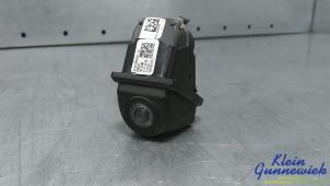 Gebruikte Achteruitrij Camera BMW 3-Serie Prijs € 95,00 Margeregeling aangeboden door Klein Gunnewiek Autodemontage & Motorentechniek