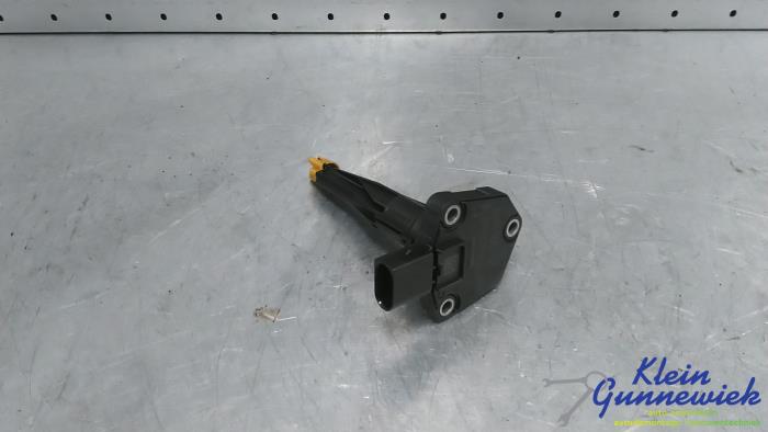Gebruikte Olie niveau sensor Mercedes A-Klasse Prijs € 20,00 Margeregeling aangeboden door Klein Gunnewiek Autodemontage & Motorentechniek