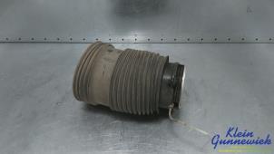 Gebruikte Luchtbalg Mercedes E-Klasse Prijs € 225,00 Margeregeling aangeboden door Klein Gunnewiek Autodemontage & Motorentechniek