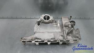 Gebruikte Inlaatspruitstuk Renault Trafic Prijs € 375,00 Margeregeling aangeboden door Klein Gunnewiek Autodemontage & Motorentechniek