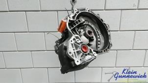 Gebruikte Versnellingsbak Opel Tigra Prijs € 225,00 Margeregeling aangeboden door Klein Gunnewiek Autodemontage & Motorentechniek