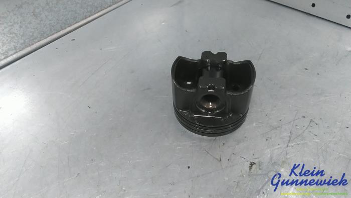 Zuiger van een Mercedes E-Klasse 2017