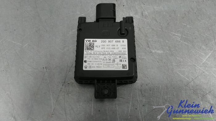 Gebruikte Side assist sensor Skoda Karoq Prijs € 140,00 Margeregeling aangeboden door Klein Gunnewiek Autodemontage & Motorentechniek