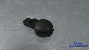 Gebruikte Regensensor Opel Corsa Prijs € 25,00 Margeregeling aangeboden door Klein Gunnewiek Autodemontage & Motorentechniek