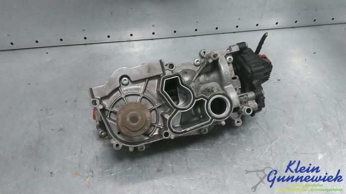 Gebruikte Waterpomp Volkswagen E-Golf Prijs € 70,00 Margeregeling aangeboden door Klein Gunnewiek Autodemontage & Motorentechniek