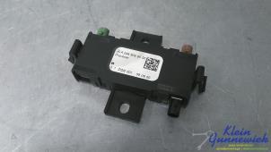 Gebruikte Antenne Mercedes E-Klasse Prijs € 20,00 Margeregeling aangeboden door Klein Gunnewiek Autodemontage & Motorentechniek