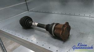 Gebruikte Steekas links-voor Audi A4 Prijs € 75,00 Margeregeling aangeboden door Klein Gunnewiek Autodemontage & Motorentechniek