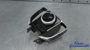 Gebruikte MMI schakelaar Mercedes E-Klasse Prijs € 95,00 Margeregeling aangeboden door Klein Gunnewiek Autodemontage & Motorentechniek