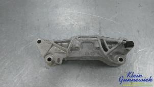 Gebruikte Motorsteun Opel Corsa Prijs € 20,00 Margeregeling aangeboden door Klein Gunnewiek Autodemontage & Motorentechniek