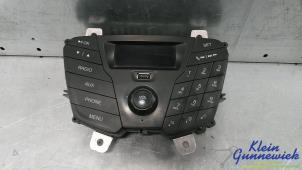 Gebruikte Radiobedienings paneel Ford Transit Prijs € 55,00 Margeregeling aangeboden door Klein Gunnewiek Autodemontage & Motorentechniek