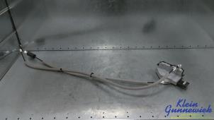 Gebruikte Slotmechaniek Portier 4Deurs links-achter Opel Vivaro Prijs € 85,00 Margeregeling aangeboden door Klein Gunnewiek Autodemontage & Motorentechniek