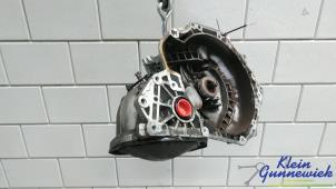 Gebruikte Versnellingsbak Opel Corsa Prijs € 125,00 Margeregeling aangeboden door Klein Gunnewiek Autodemontage & Motorentechniek