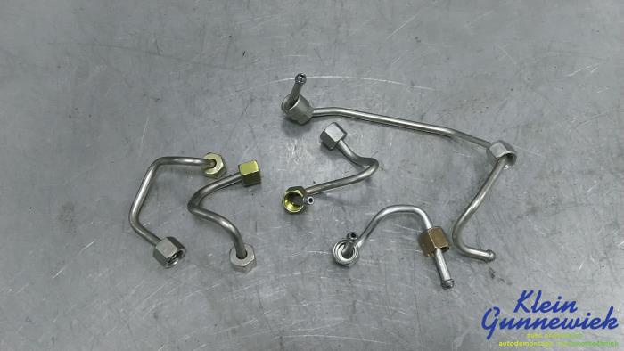 Gebruikte Brandstofleiding Volkswagen Jetta Prijs € 47,00 Margeregeling aangeboden door Klein Gunnewiek Autodemontage & Motorentechniek