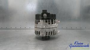 Gebruikte Dynamo Mercedes W207 Prijs € 150,00 Margeregeling aangeboden door Klein Gunnewiek Autodemontage & Motorentechniek