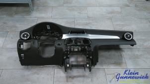 Gebruikte Dashboard Mercedes GLC-Klasse Prijs € 495,00 Margeregeling aangeboden door Klein Gunnewiek Autodemontage & Motorentechniek